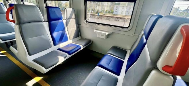 модернизированный электропоезд