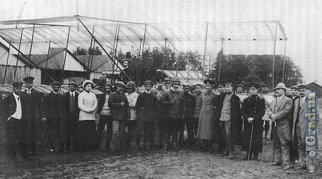 Первые летчики