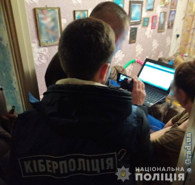 Киберполиции разоблачила преступную группу в создании и продаже детского порно