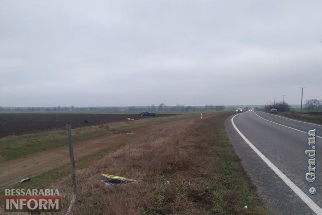 BMW слетела в кювет на трассе Одесса – Рени: водитель погиб