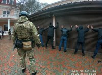 В конфликт между двумя охранными фирмами пришлось вмешаться полиции фото 2