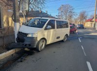 В результате ДТП один из водителей оказался в больнице