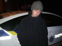 В Одессе задержан похититель автомобильных зеркал фото 1