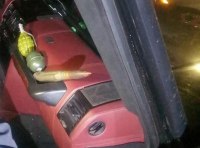 Гранвты, штык-нож, кастет и огнестрел: ночью задержали двух вооруженных водителей