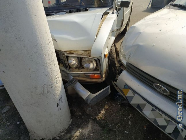 ДТП в Измаиле: при столкновении двух ВАЗов пострадала женщина