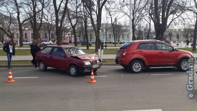 В Измаиле столкнулись Ssang Young Korando и ВАЗ