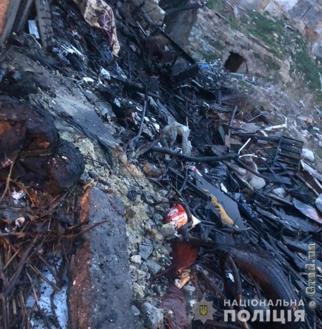 В Одессе при пожаре в заброшенном доме погиб человек