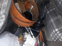 На Французском бульваре разбили стекла и обворовали 4 машины