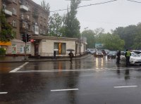 В Одессе из-за дождя перекрыли несколько магистральных улиц фото 2