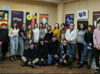 Студенты 2 курса колледжа и преподаватели