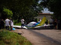 В Одессе упал самолет ФОТО-5
