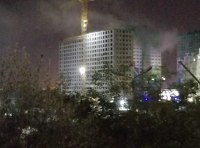 На поселке Котовского горит высотка