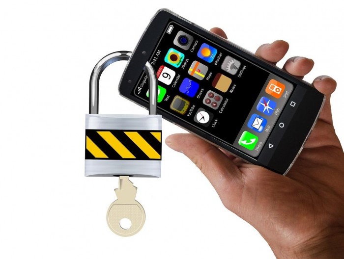 ударопрочный смартфон