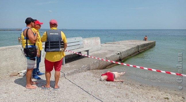 Женщина утонула на одесском пляже