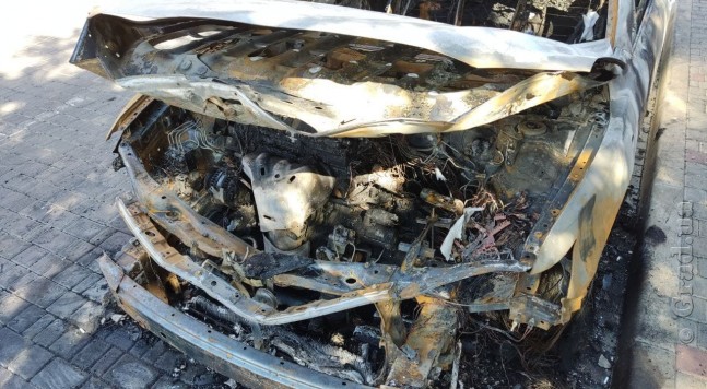 Сгорел автомобиль