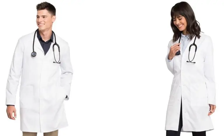 Особенности медицинских халатов