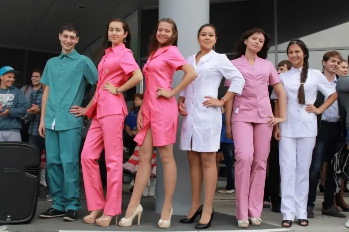 Как выбрать медицинскую одежду