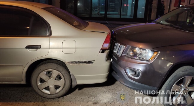 ДТП на проспекте Небесной Сотни