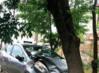 Автомобиль