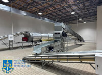 У передмісті Одеси виявили підземні сховища с контрафактними сигаретами _1