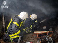 В Хаджибейському районі міста по вулиці Радісна загоріли гаражи_2