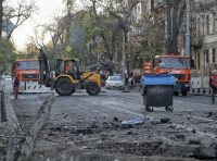 Ракета впала поряд із Худмузеєм_4