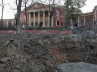 Ракета впала поряд із Худмузеєм_1