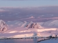 Українські полярники в Антарктиці споглядають білі ночі_1