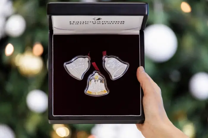 НБУ презентував набір пам’ятних монет, присвячених музичному символу Різдва_1