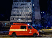 Рятувальники врятували жінку та ліквідували пожежу в багатоповерхівці Одеси_2