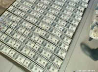 10 000 долларов