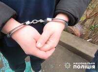 Поліцейські викрили злочинну групу, яка через створений фішинговий вебсайт виманювала гроші