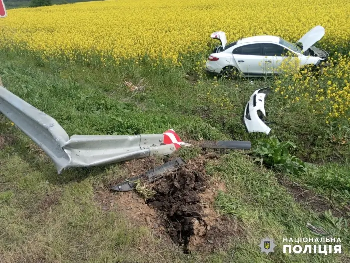 Поліцейські Одещини розслідують обставини трьох аварій, що сталися на дорогах Подільського району_1