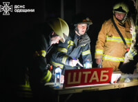 Через ракетний удар спалахнула масштабна пожежа, яку ліквідували вогнеборці_1