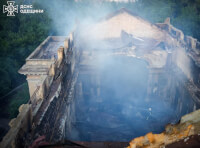 В місті Одеса горіла триповерхова будівля_1