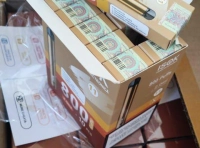 на Одесской таможне задержали партию вейпов (5)