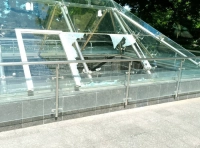 саркофаг на Приморском бульваре в Одессе