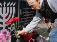 В Одессе почтили память жертв трагедии в Бабьем Яру -2