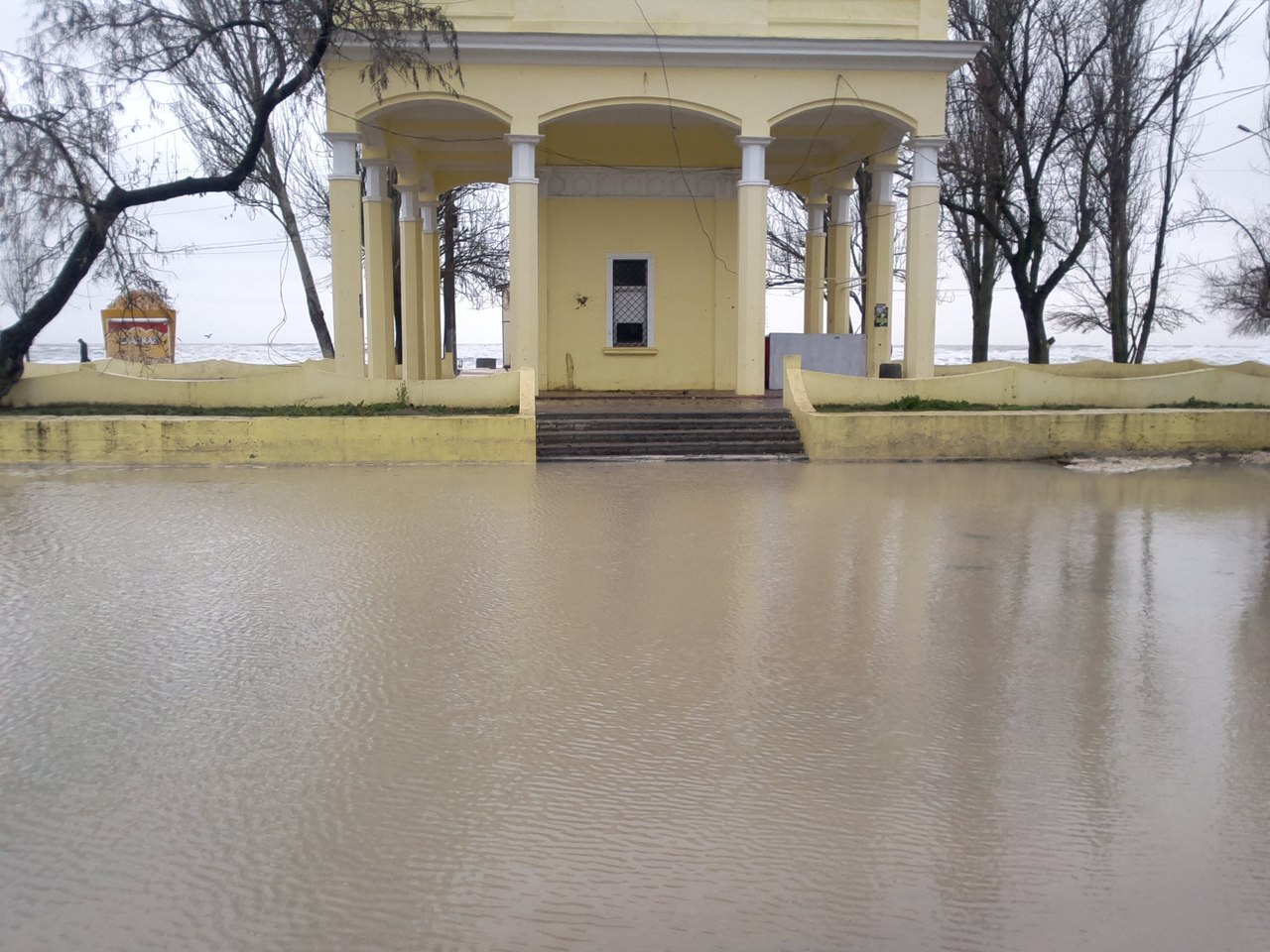 Море вышло из берегов